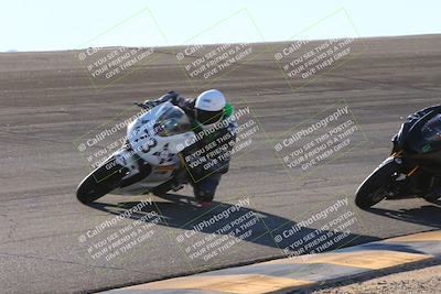 media/Dec-06-2024-CVMA Friday Practice (Fri) [[e1d1c5d4fc]]/4-Group 4 and Trackday/Session 5 (Bowl)/